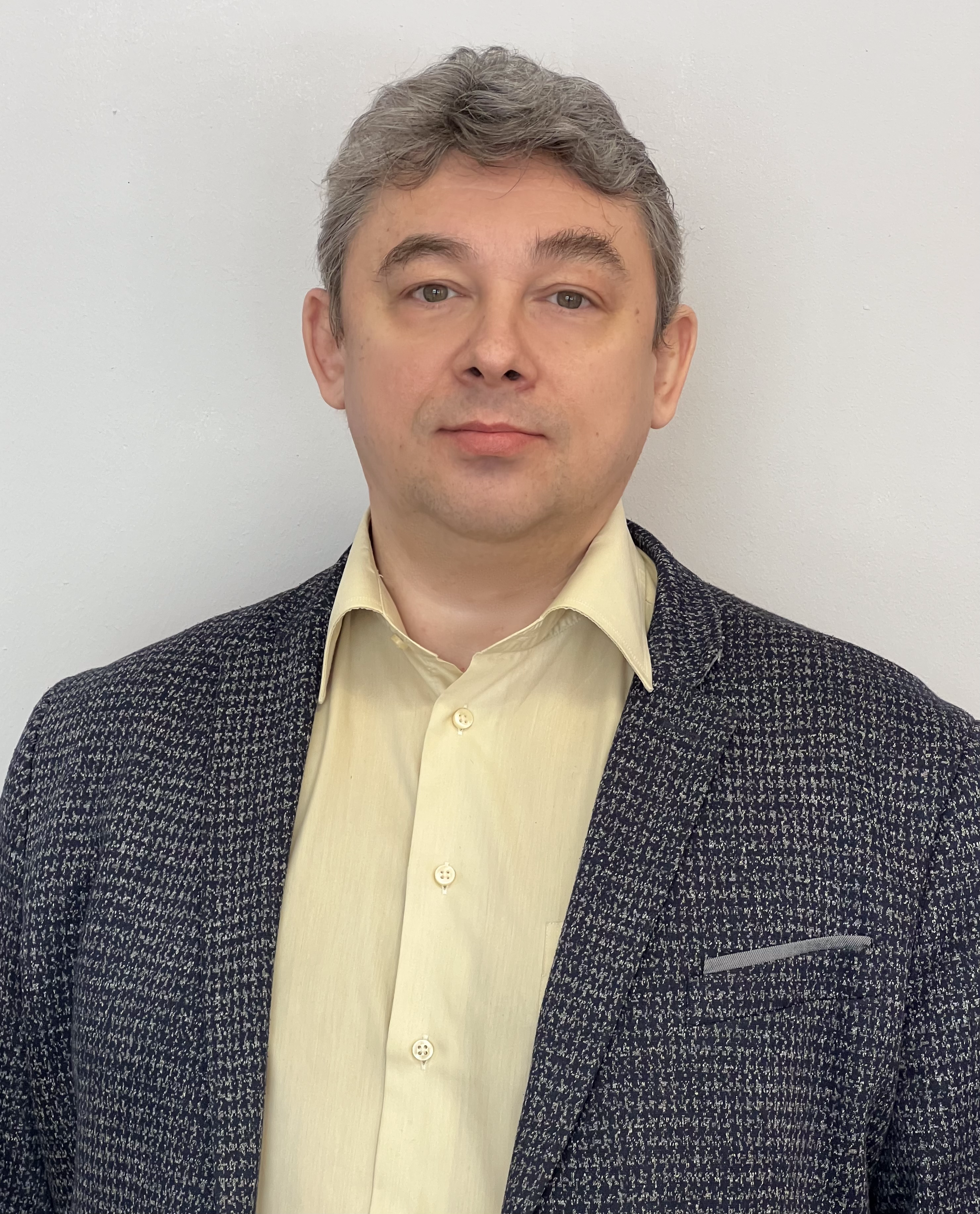 Павлов Александр Викторович.